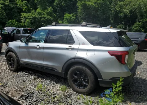 2024 Ford Explorer Timberline z USA, uszkodzony, nr VIN 1FMSK8JH2RGA21731